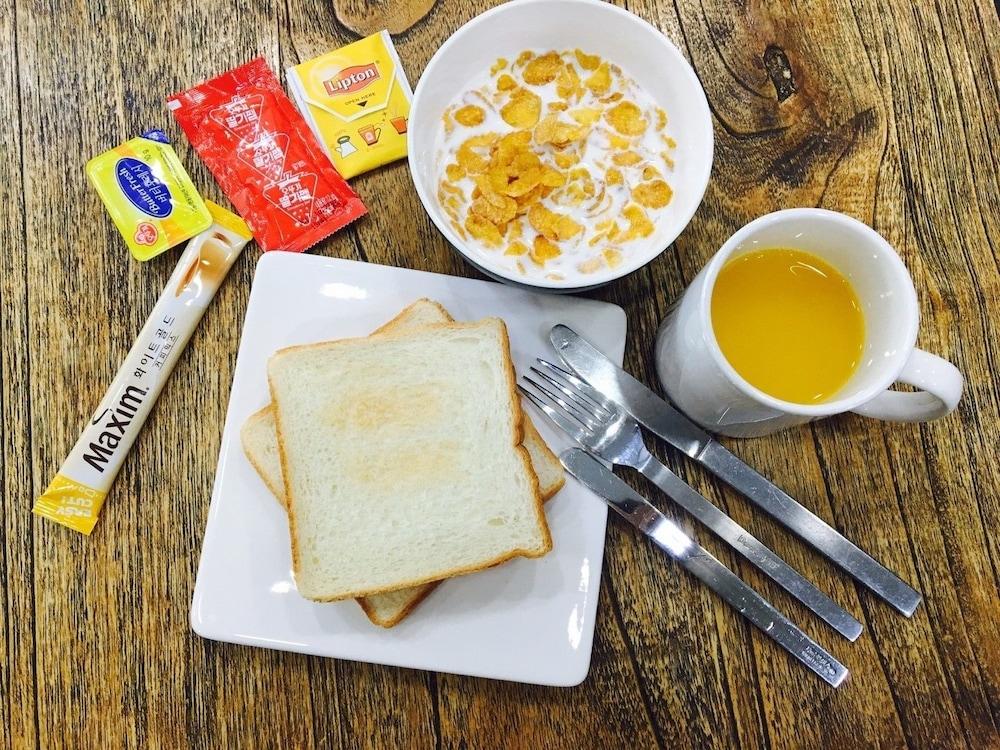 K-Pop Hotel Seoul Station Bagian luar foto