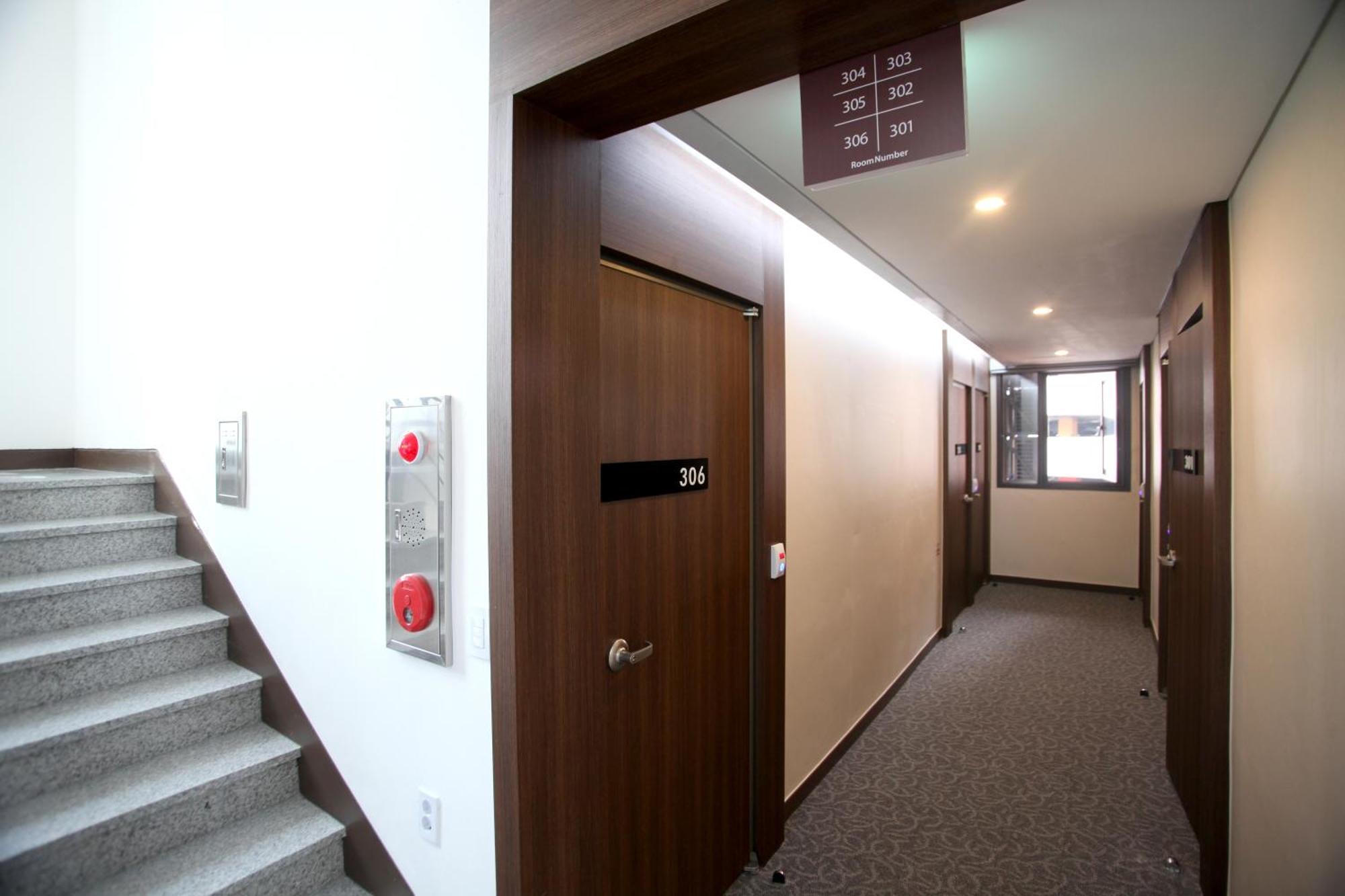 K-Pop Hotel Seoul Station Bagian luar foto